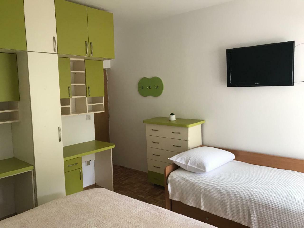 Apartman Ive Стариград-Пакленица Экстерьер фото